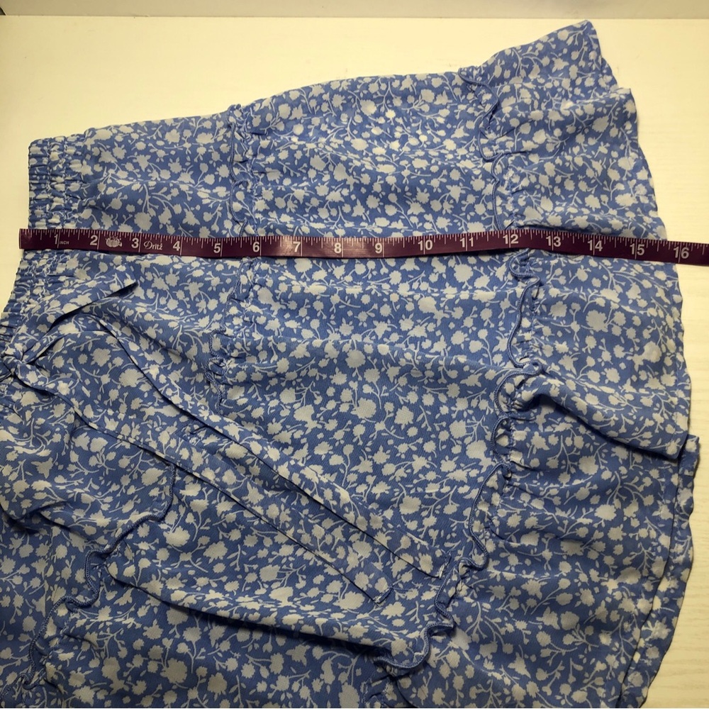 Sienna Sky Women's M Blue/White Floral Tiered Ruffle Mini Skirt Rayon - Picture 7 of 7